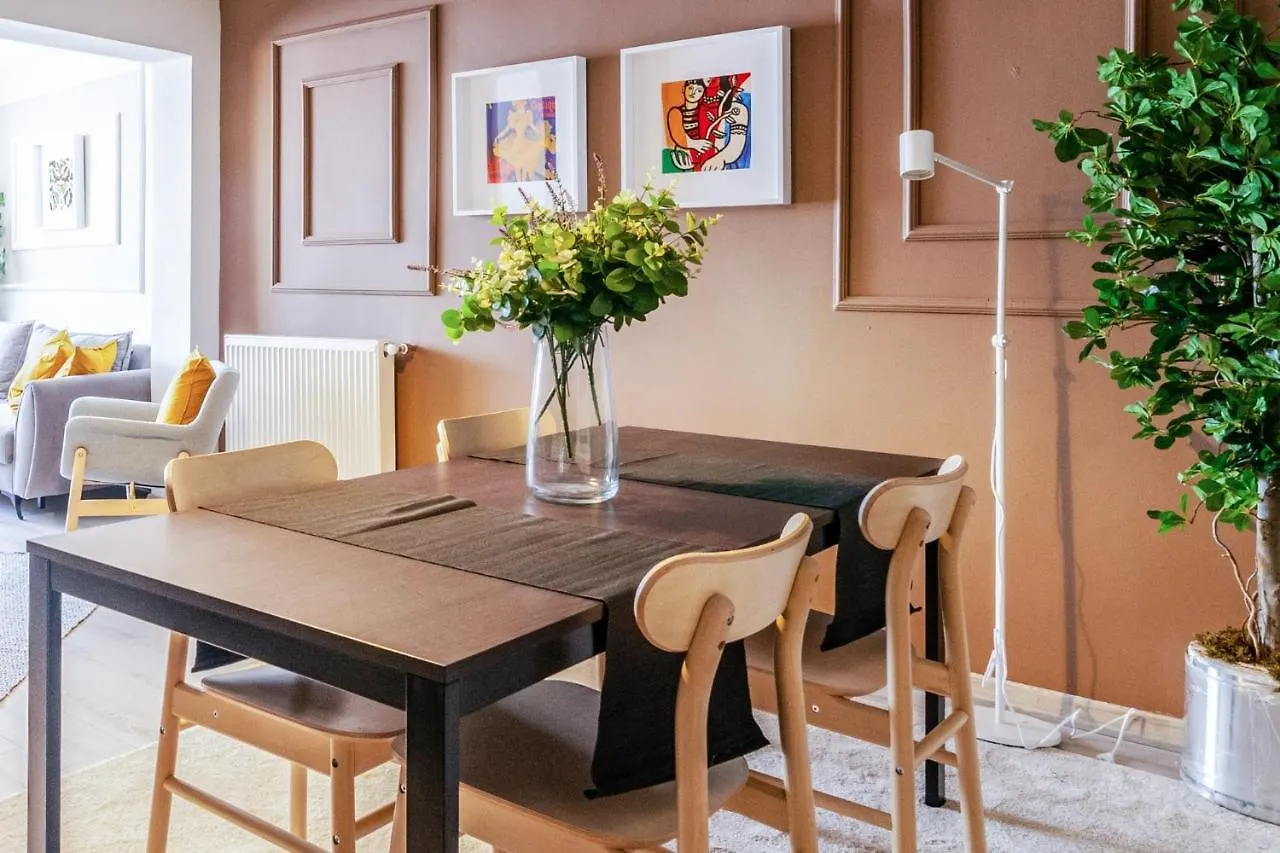 Апартаменты Spacious Oasis In Beyoglu Steps From Galataport Стамбул