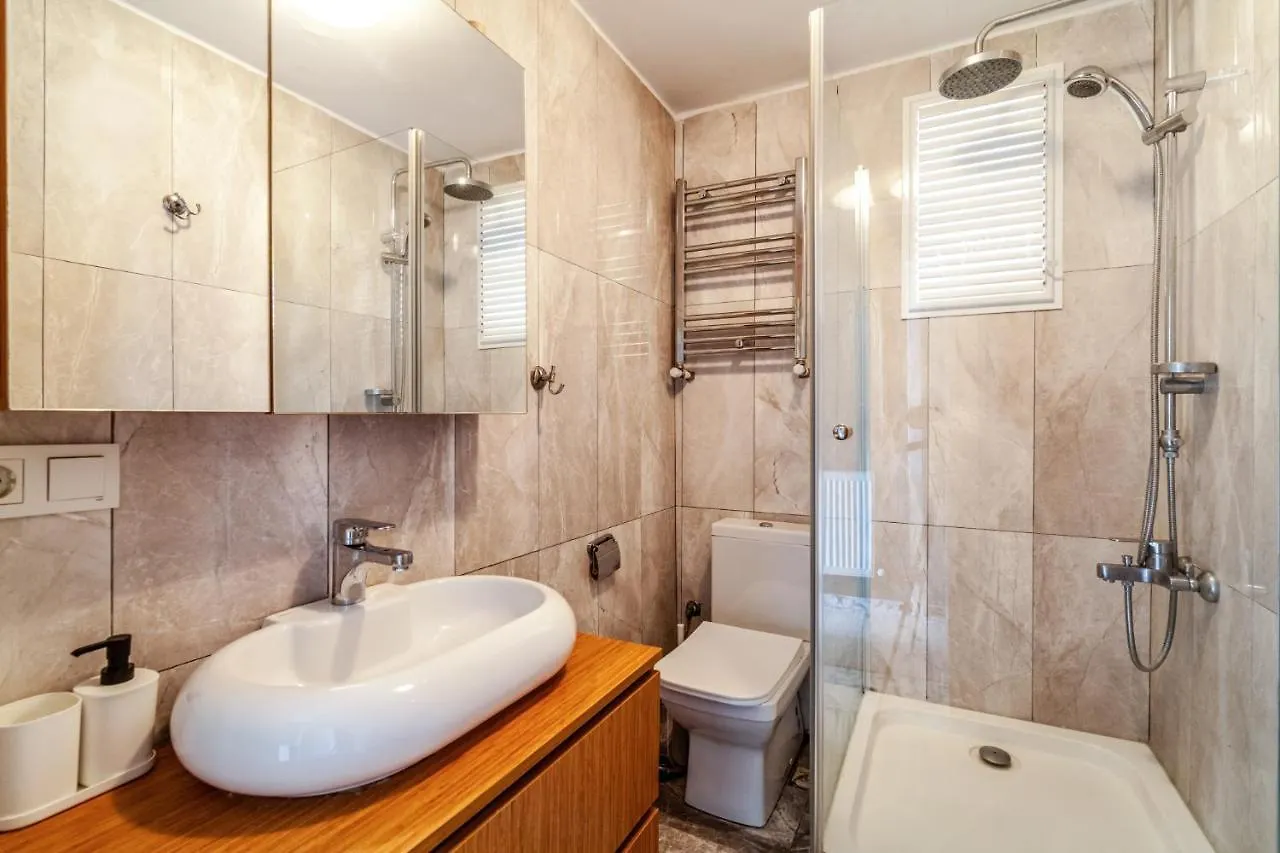 Апартаменты Spacious Oasis In Beyoglu Steps From Galataport Стамбул