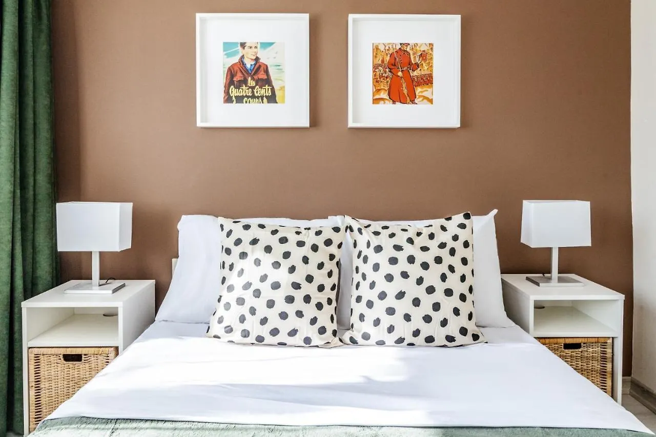 Апартаменты Spacious Oasis In Beyoglu Steps From Galataport Стамбул